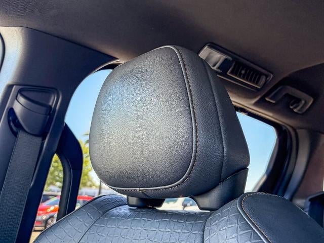 2023 Toyota Sienna Woodland Edition