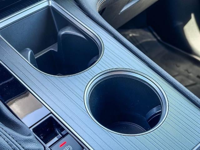 2023 Toyota Sienna Woodland Edition