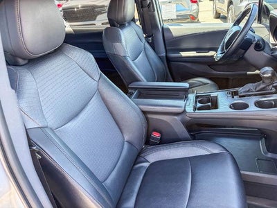 2023 Toyota Sienna Woodland Edition