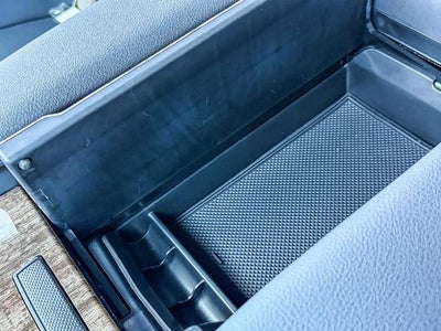 2025 Toyota Sienna Platinum