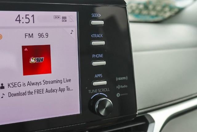 2023 Toyota Sienna LE