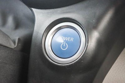 2023 Toyota Sienna LE