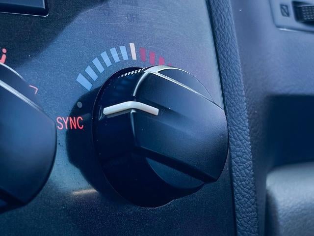 2013 Toyota Tundra 2WD Truck Reg Cab 4.0L V6 5-Spd AT (Natl)