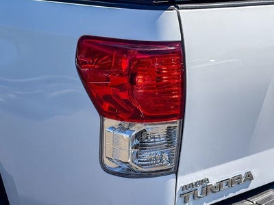 2013 Toyota Tundra 2WD Truck Reg Cab 4.0L V6 5-Spd AT (Natl)