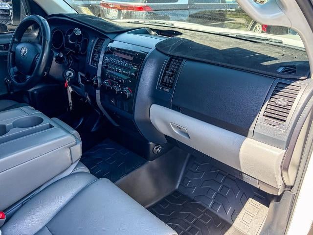 2013 Toyota Tundra 2WD Truck Reg Cab 4.0L V6 5-Spd AT (Natl)