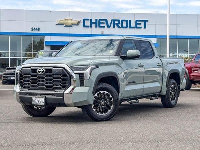 2025 Toyota Tundra 4WD SR