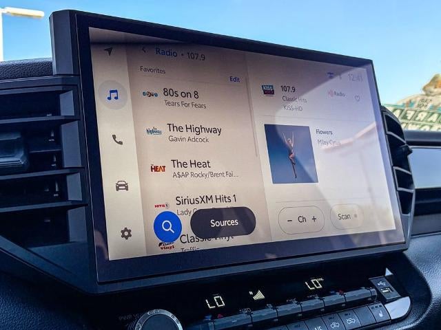 2025 Toyota Tundra 4WD SR5