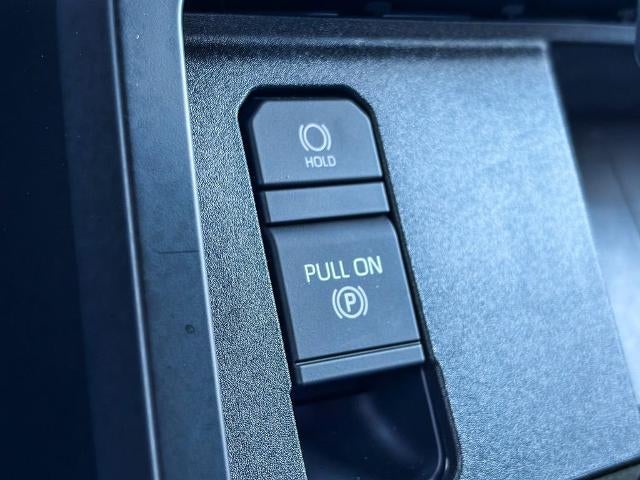 2025 Toyota Tundra 4WD SR5