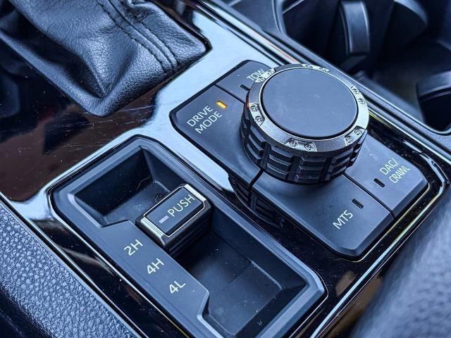 2025 Toyota Tundra 4WD SR5