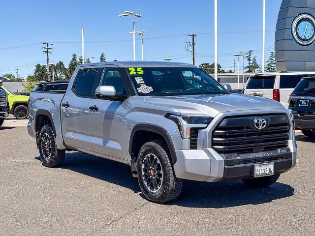 2025 Toyota Tundra 4WD SR5