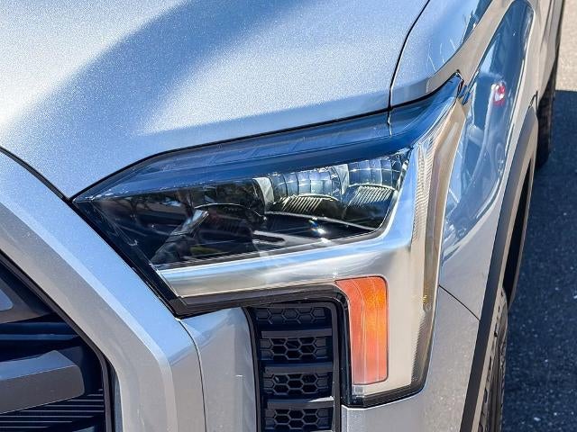 2025 Toyota Tundra 4WD SR5