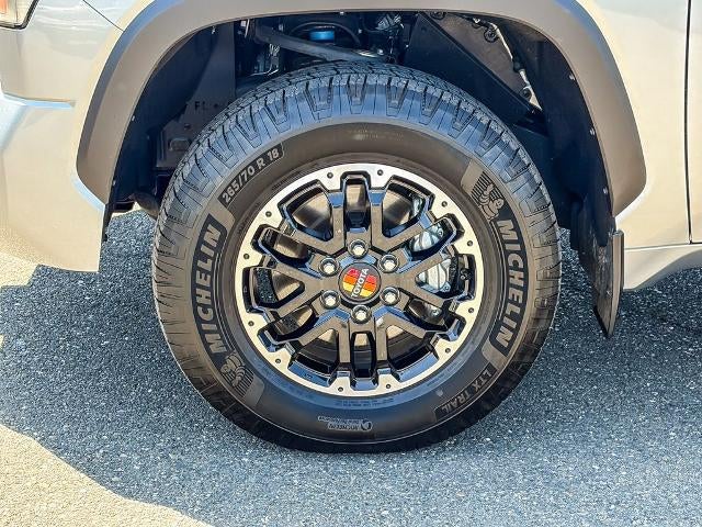 2025 Toyota Tundra 4WD SR5