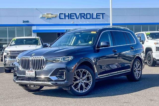 2020 BMW X7 40i