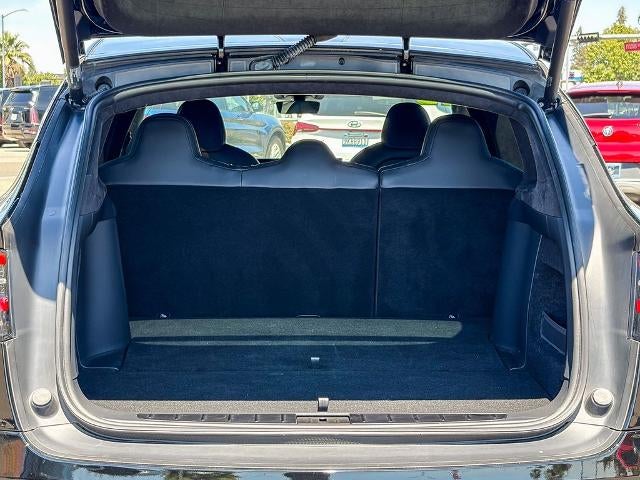 2023 Tesla Model X Base