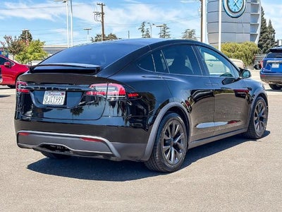 2023 Tesla Model X Base