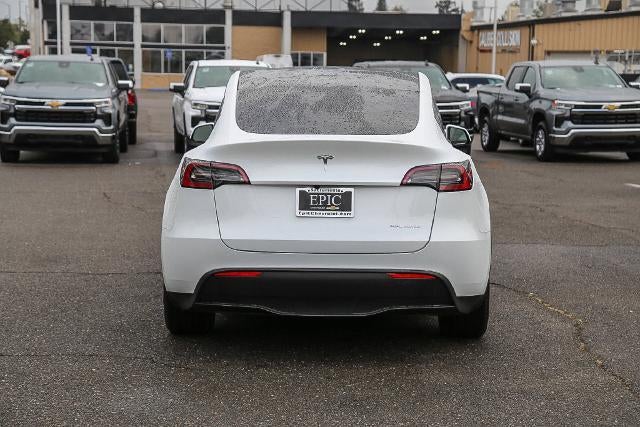 2024 Tesla Model Y Long Range