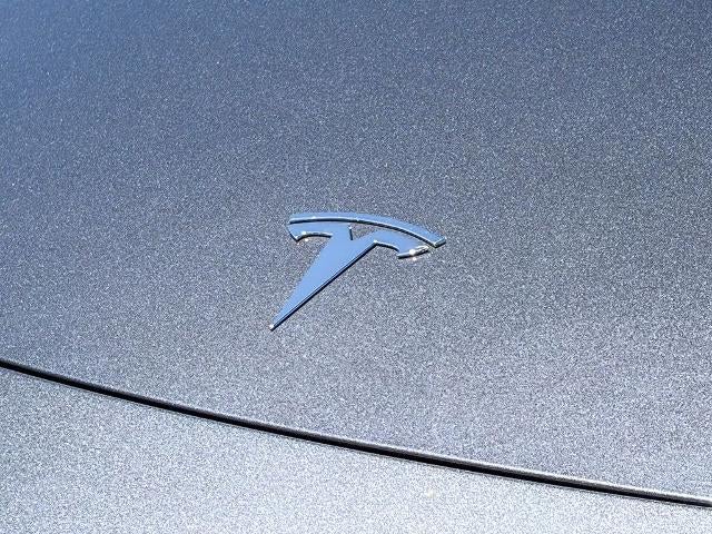 2023 Tesla Model Y Base