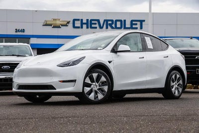 2023 Tesla Model Y Long Range
