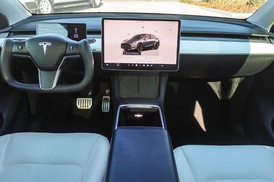 2023 Tesla Model Y Performance