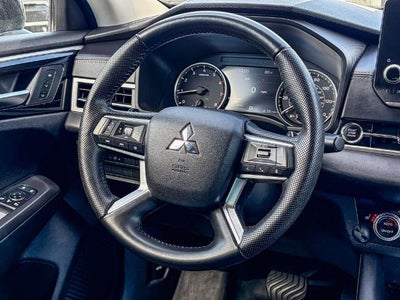 2022 Mitsubishi Outlander SEL