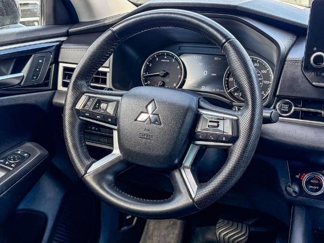 2022 Mitsubishi Outlander SEL