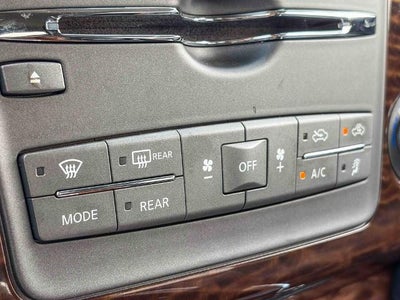 2017 Nissan Armada Platinum
