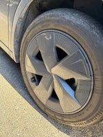 2023 Toyota Prius LE