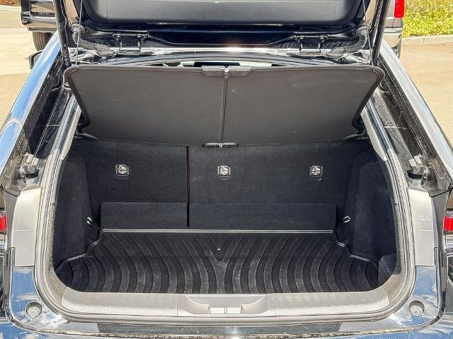 2023 Toyota Prius LE