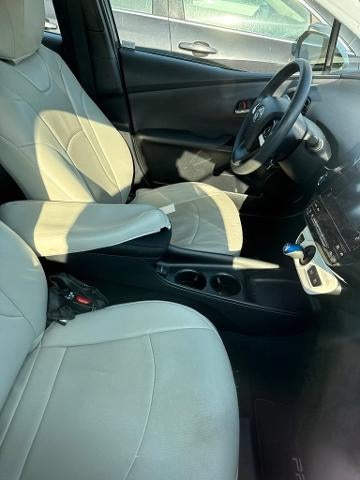 2016 Toyota Prius Two
