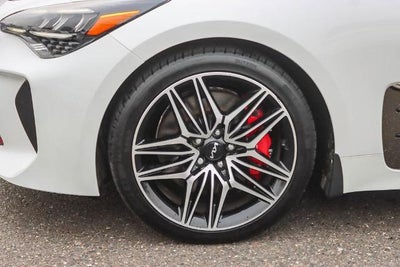 2022 Kia Stinger GT1