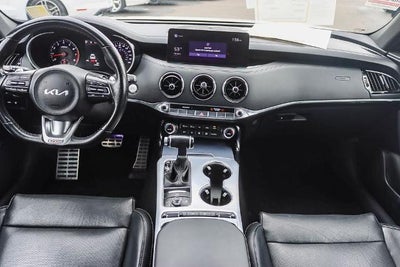 2022 Kia Stinger GT1