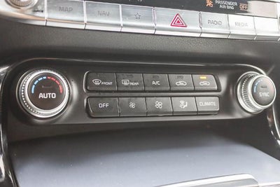 2022 Kia Stinger GT1