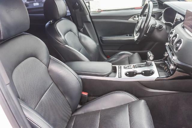 2022 Kia Stinger GT1