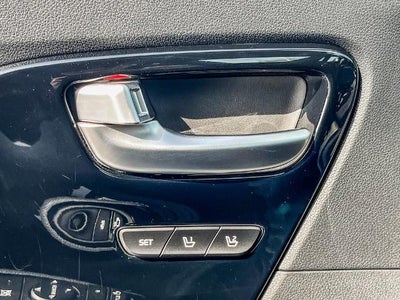 2022 Kia Niro Plug-In Hybrid EX Premium