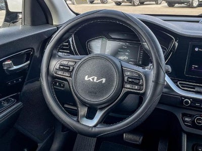 2022 Kia Niro Plug-In Hybrid EX Premium