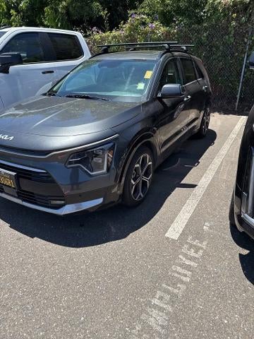 2023 Kia Niro SX Touring PHEV's photo