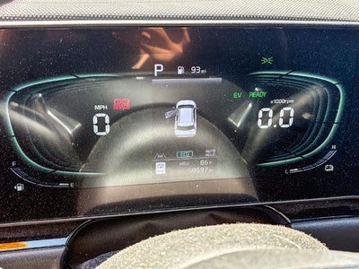 2023 Kia Niro Plug-In Hybrid SX Touring