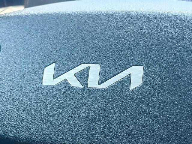 2023 Kia Niro Plug-In Hybrid SX Touring