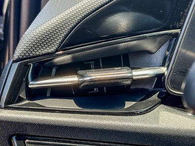 2023 Kia Niro Plug-In Hybrid SX Touring