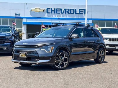 2023 Kia Niro Plug-In Hybrid SX Touring