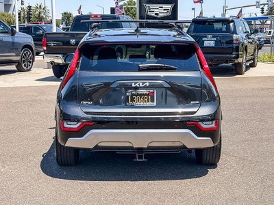 2023 Kia Niro Plug-In Hybrid SX Touring