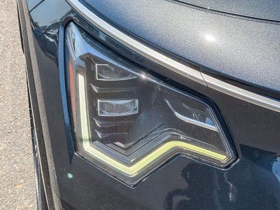 2023 Kia Niro Plug-In Hybrid SX Touring