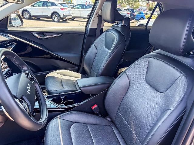 2023 Kia Niro Plug-In Hybrid SX Touring