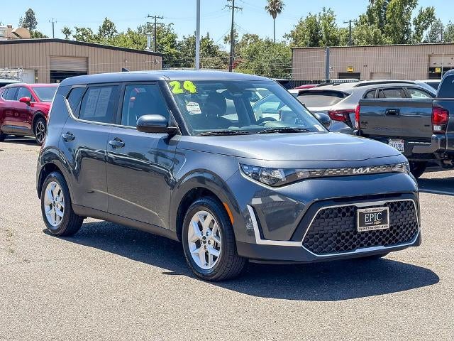 2024 Kia Soul LX