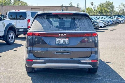 2024 Kia Carnival LX