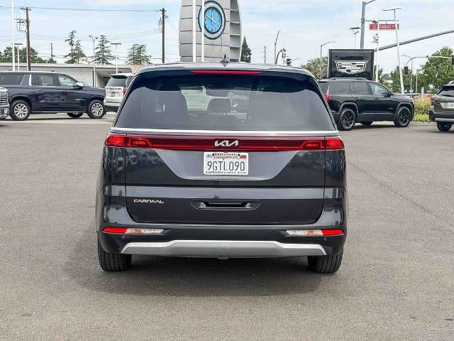 2024 Kia Carnival LX