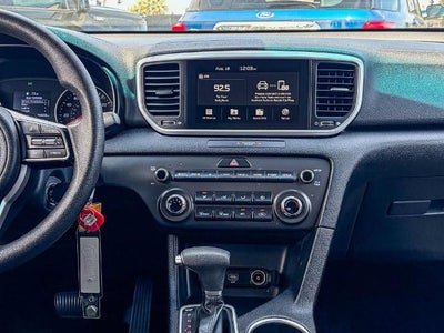2022 Kia Sportage LX