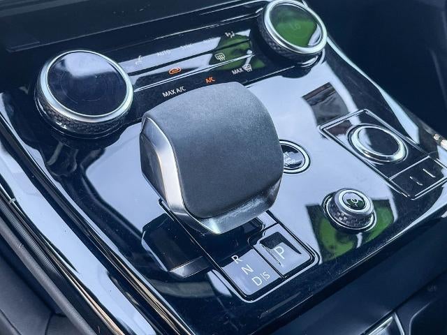 2023 Land Rover Range Rover Sport SE