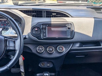 2017 Toyota Yaris SE