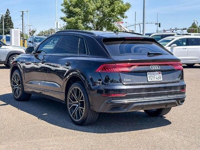 2019 Audi Q8 Premium Plus
